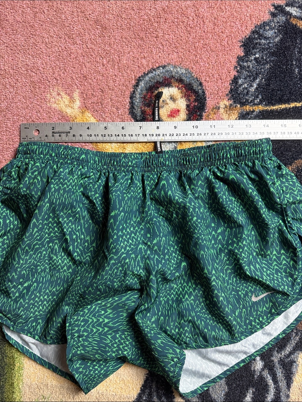 NIKE RUNNING SHORTS - Picture 9 of 12
